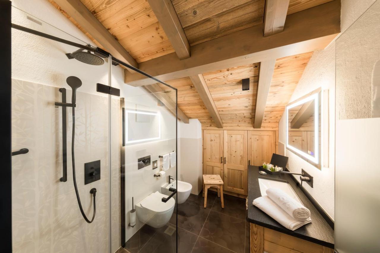 ホテル Rifugio Salei カナツェーイ エクステリア 写真