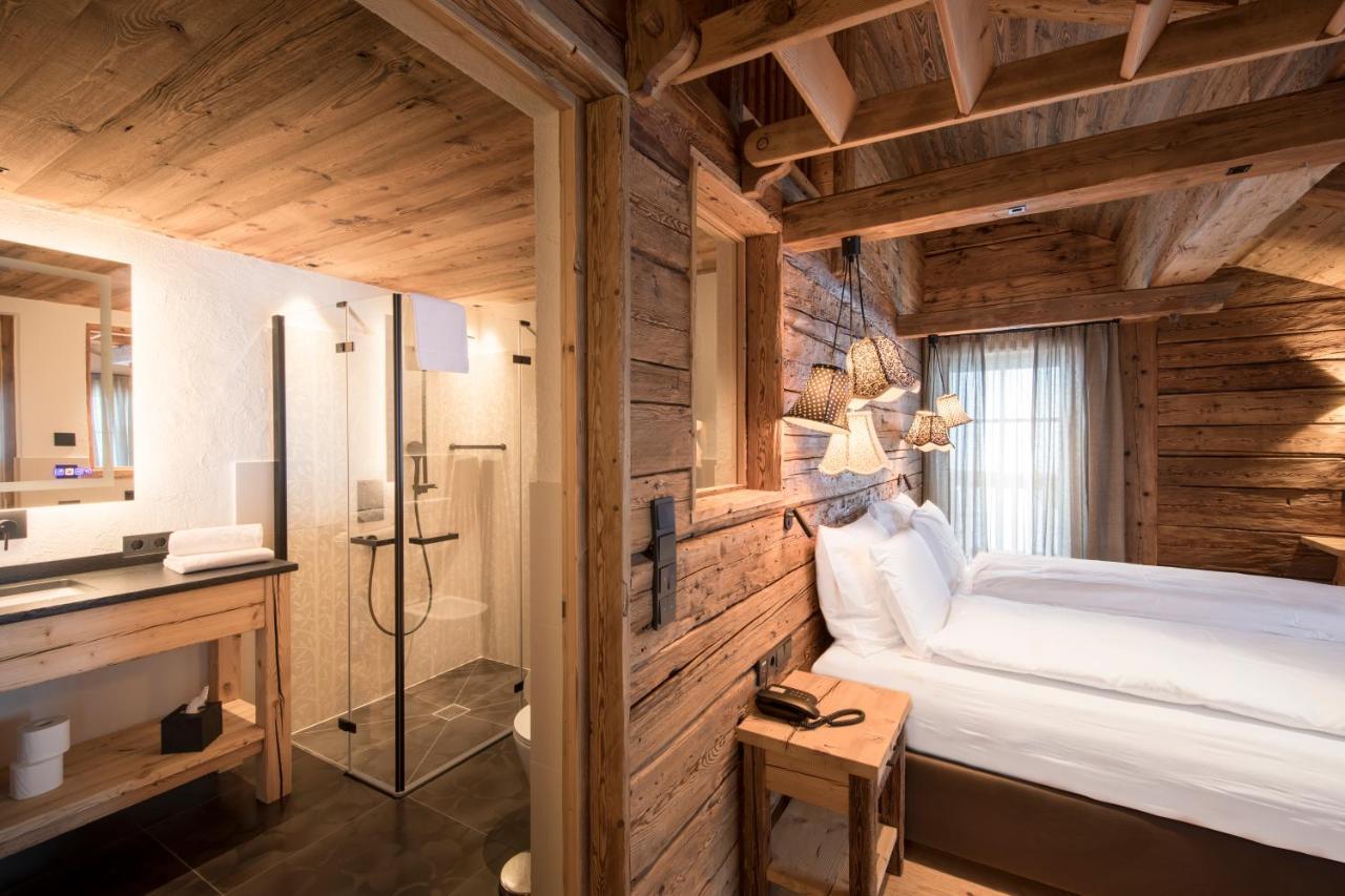 ホテル Rifugio Salei カナツェーイ エクステリア 写真