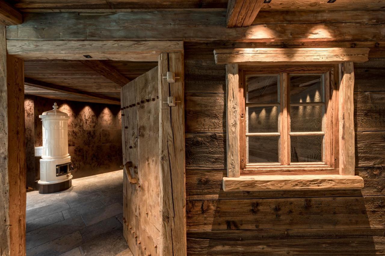 ホテル Rifugio Salei カナツェーイ エクステリア 写真